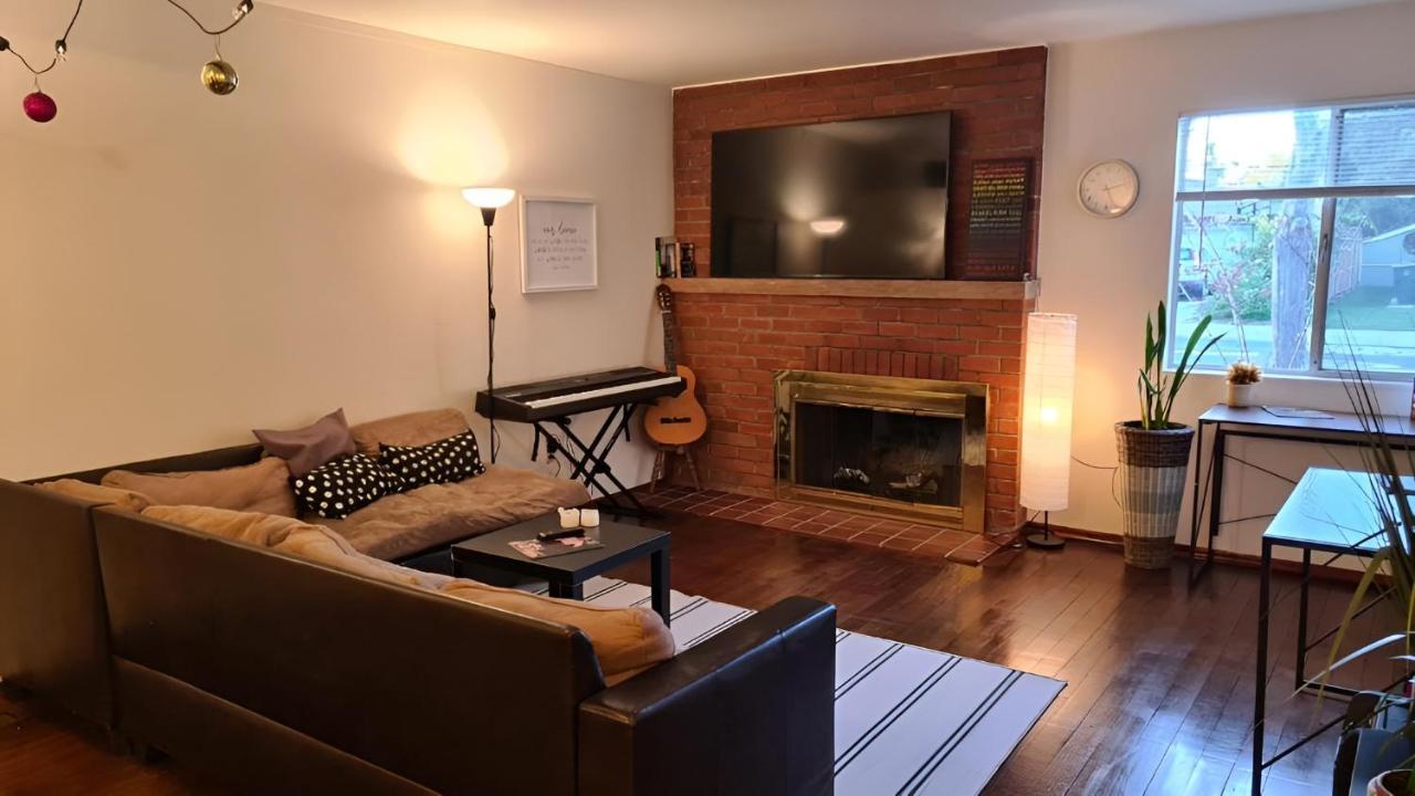 Palo Alto "Startup House" Lägenhet Exteriör bild
